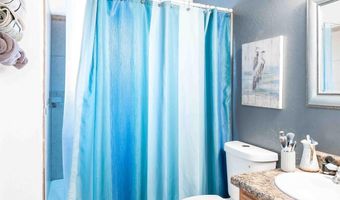 6763 US 64, Bloomfield, NM 87413