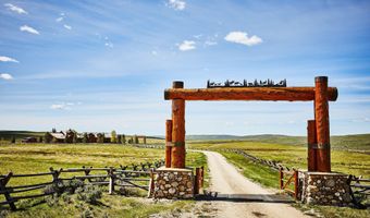 30 VISTA Rd, Cora, WY 82925