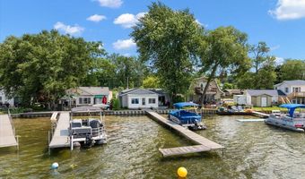 6731 Campau Lake Dr SE, Alto, MI 49302
