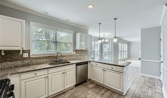 2478 Saluda Dr NW, Acworth, GA 30101