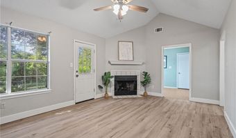 322 Country Lane Dr, Alma, AR 72921