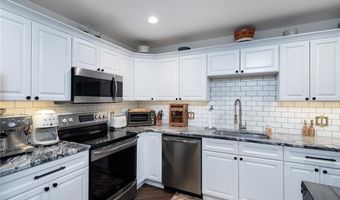 1 Tupperware Dr B1, North Smithfield, RI 02896