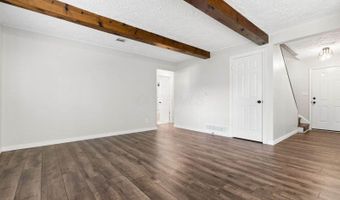 3805 Gilroy Rd, Columbus, OH 43227