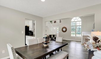 7589 Fox Tail Cir, Avon, IN 46123