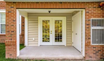 23275 MILLTOWN KNOLL Sq 111, Ashburn, VA 20148