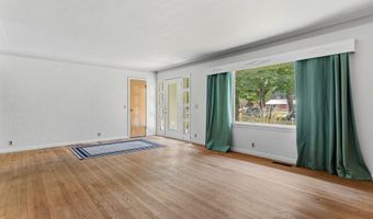 252 Thomas St, Allegan, MI 49010