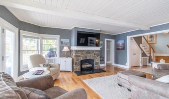 1661 1662 Pageant Park Rd, Barton, VT 05822