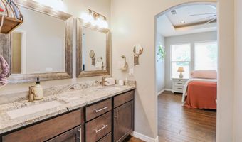 3436 Calle Verde Dr, Alamogordo, NM 88310