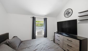 21 Arlington Rd, Coventry, CT 06238