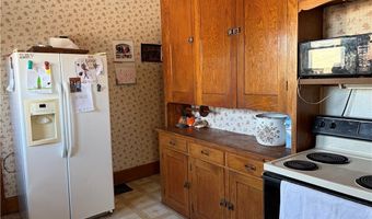 2031 Ridgewood Ave, Alliance, OH 44601