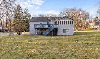 16 Edgebrook Ln, Airmont, NY 10952