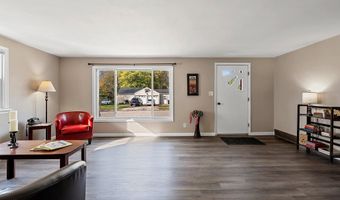 2500 S JEFFERSON St, Appleton, WI 54915