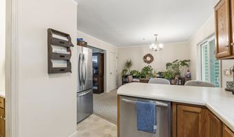 62 Pine Hill Dr, Bath, ME 04530