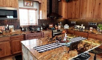 900 N Lake Rd, Carlsbad, NM 88220