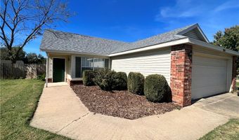 1102 Tunbridge Dr, Bentonville, AR 72712