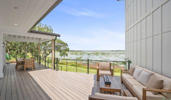 2102 Bay St, Beaufort, SC 29902