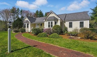 72 McAllister Rd, Bedford, NH 03110