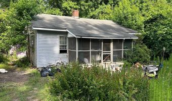 1008 Rippondon St, Camden, SC 29020