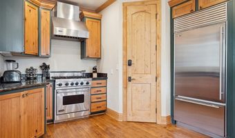 28 WHITE CLOUD Dr, Breckenridge, CO 80424
