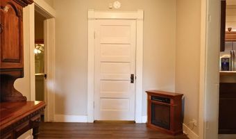 210 Hopkins, Alba, TX 75410