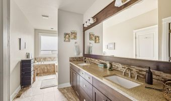 60414 Hedgewood Ln, Bend, OR 97702