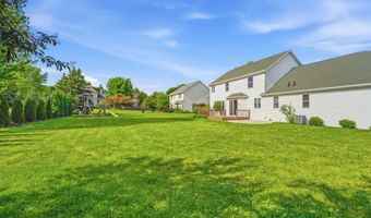 4717 N TANGLEWOOD Dr, Appleton, WI 54913