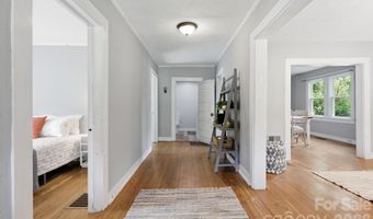 21 Clemmons St, Asheville, NC 28801