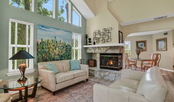 1941 SEMINOLE Rd, Atlantic Beach, FL 32233