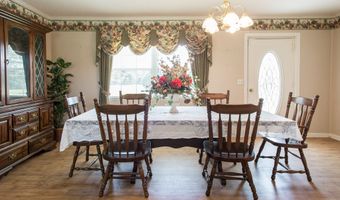 596 Teakwood Rd, Alma, GA 31510