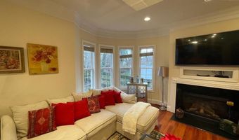 4113 WOODLAND Rd, Annandale, VA 22003