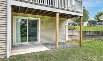 500 Mendon Rd 423, Cumberland, RI 02864