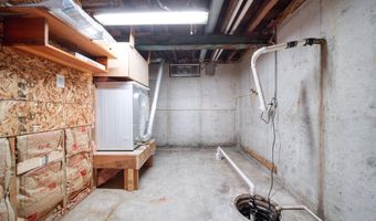 800 Bradish St, Adrian, MI 49221