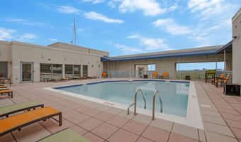 851 N GLEBE Rd 1911, Arlington, VA 22203