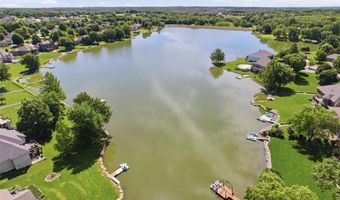15586 Cedar Ln, Basehor, KS 66007