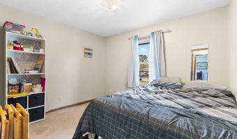 1006 Baretta Ct, Aurora, MO 65605