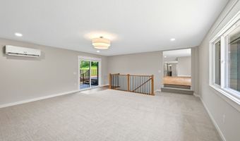 33944 Overton Cir, Adel, IA 50003
