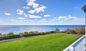 585 Seaside Dr, Jamestown, RI 02835