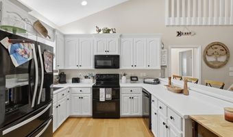 671 Englewood Dr, Abbeville, AL 36310