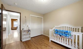 805 SW MT ADAMS Ave, Boardman, OR 97818