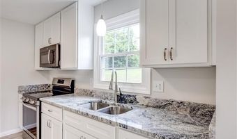 138 Springhill Dr, Bardstown, KY 40008