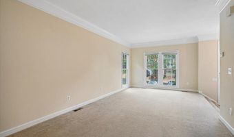5569 JOWETT Ct, Alexandria, VA 22315