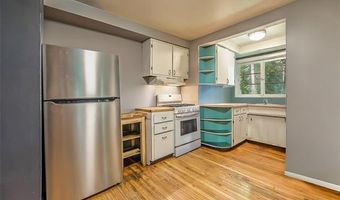 803 Jones Dr, Ann Arbor, MI 48105
