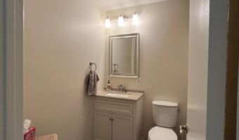 254 W La Cuesta Dr, Benson, AZ 85602