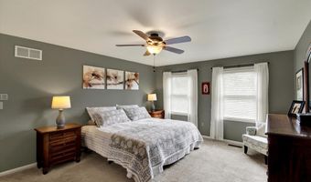 6765 WINDERMERE Ct, Allentown, PA 18104