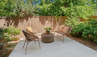 750 NE Isabella Ln, Bend, OR 97701
