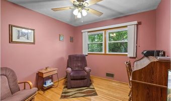 3945 8th Ave NW, Anoka, MN 55303