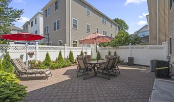 145 W 1ST St, Bayonne, NJ 07002
