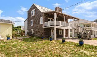 413 Club Colony Dr, Atlantic Beach, NC 28512