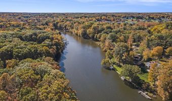 7540 Alaska Rdg SE, Alto, MI 49302