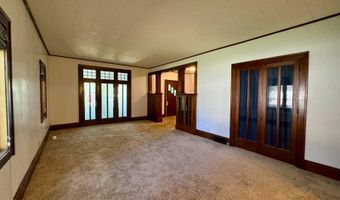 1007 5th St, Britton, SD 57430